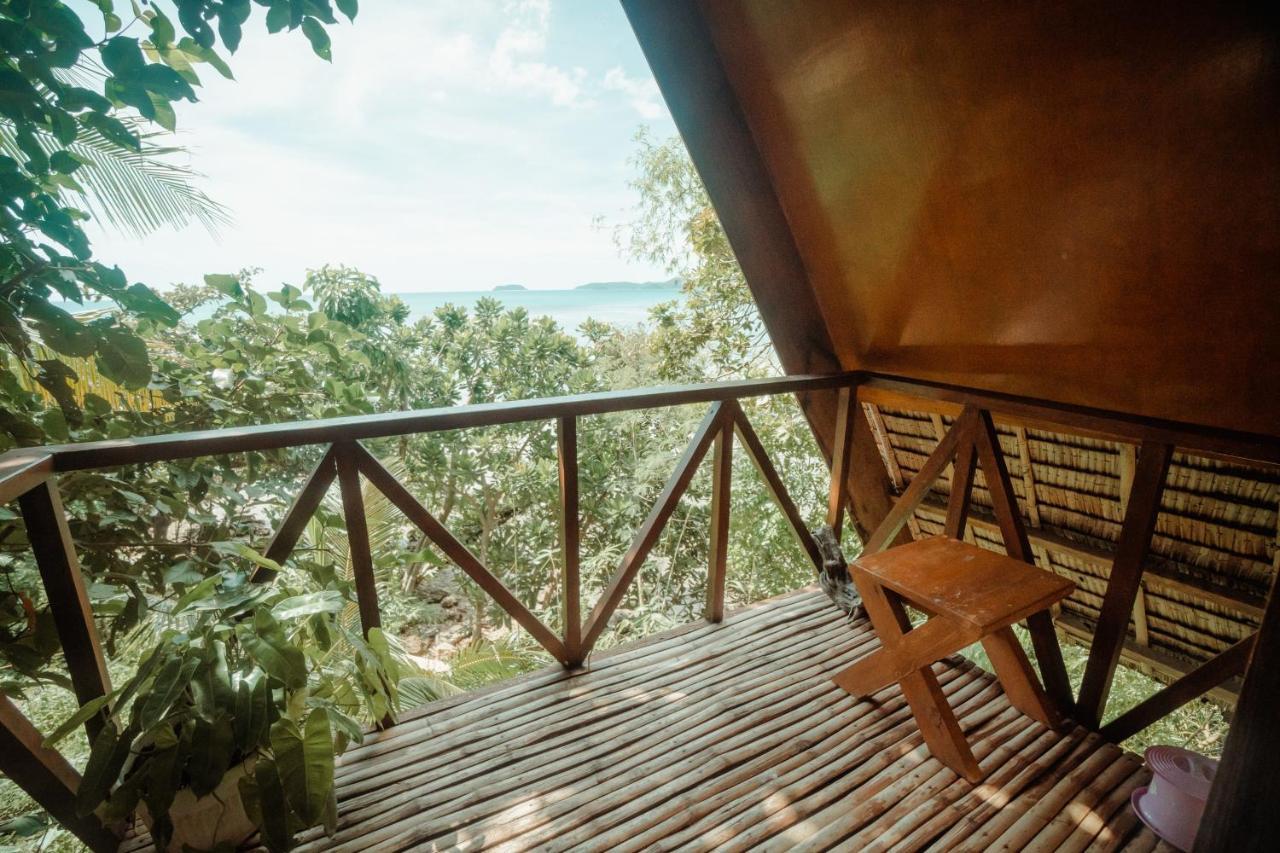 Cocovana Beach Resort (Adults Only) Busuanga Bagian luar foto
